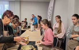 Spotkanie tw&oacute;rcze - babeczki 40